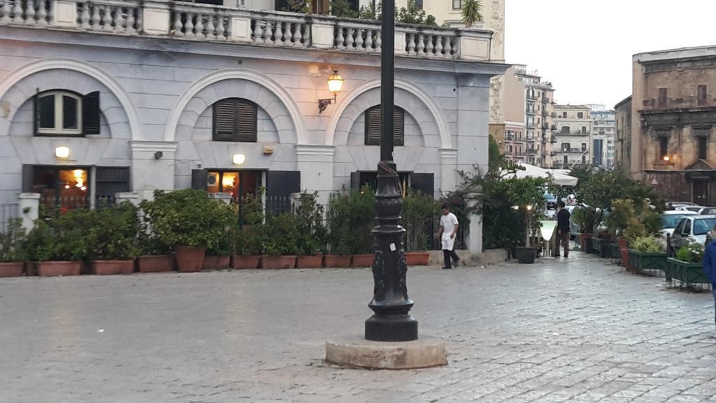 Zagarellai Apartment Alla Kalsa Fast Wi-Fi Palermo Luaran gambar